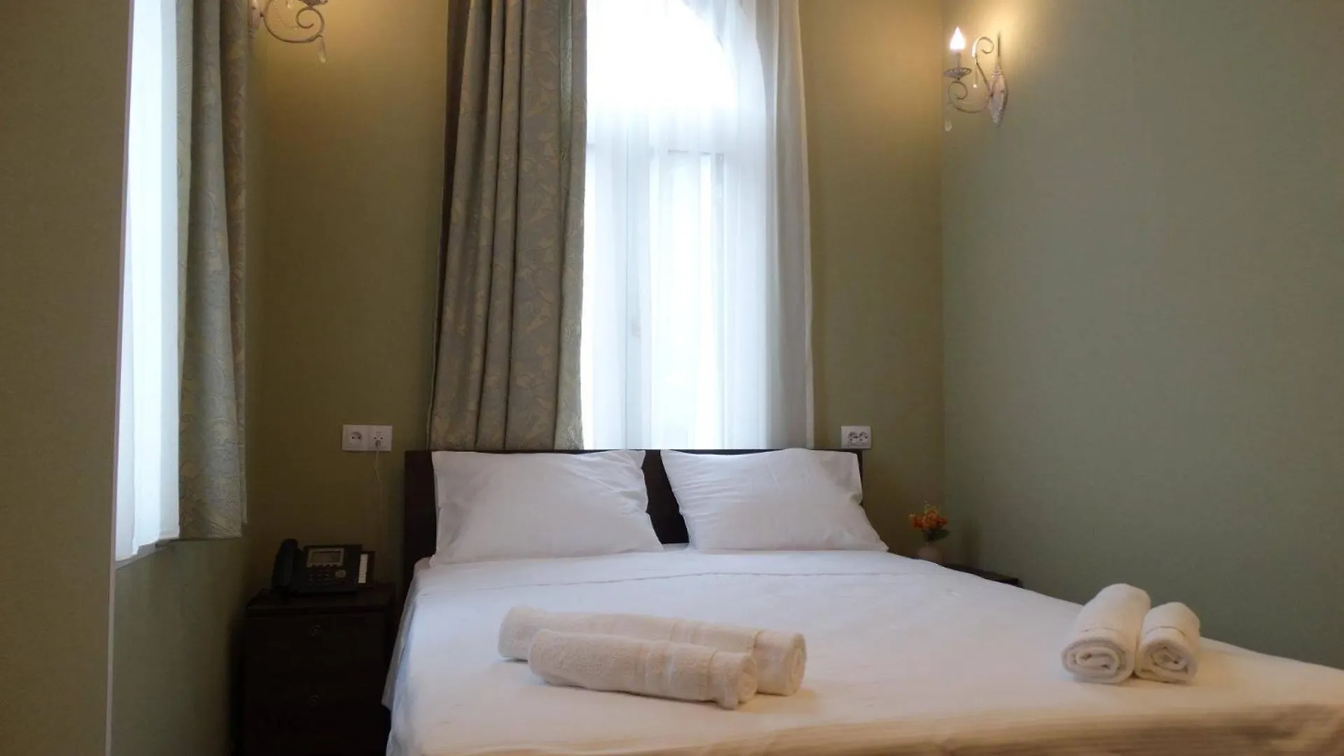 Iveria Hugo Hotels Tbilisi